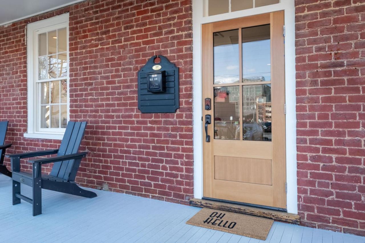 Boutique Room Steps From Downtown Mall Rose Jean - Room 4 Charlottesville Exterior foto